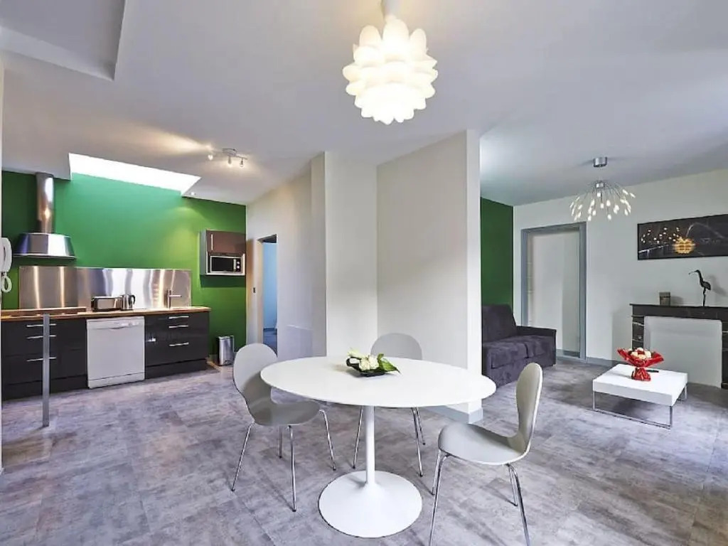SuitLoft
