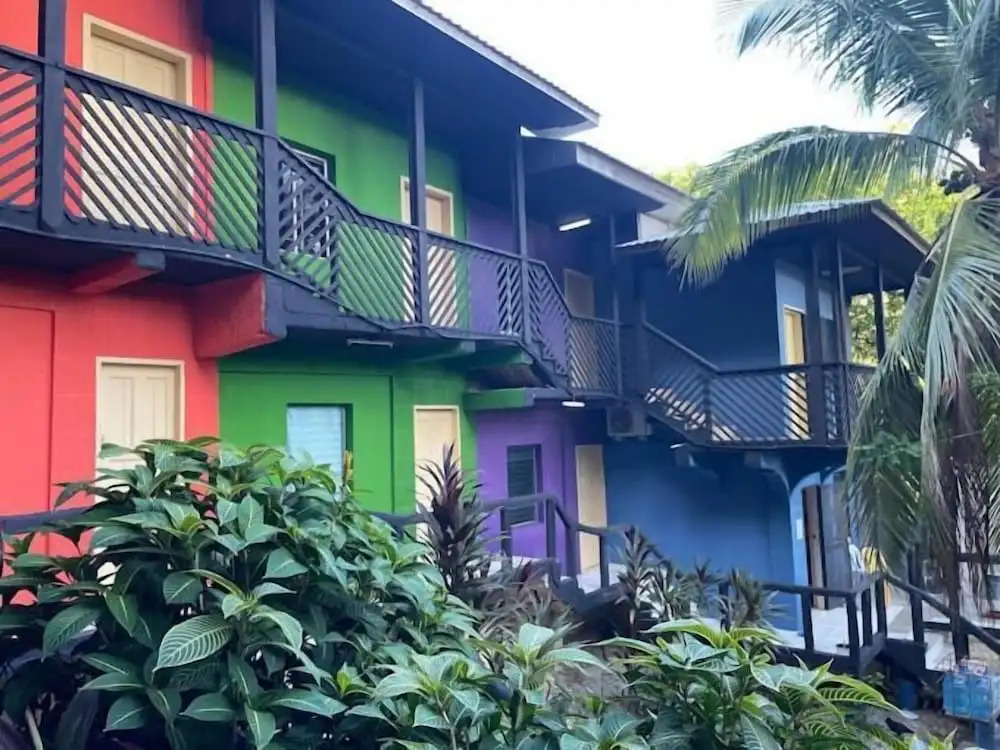 Roatan Airport Boutique Resort