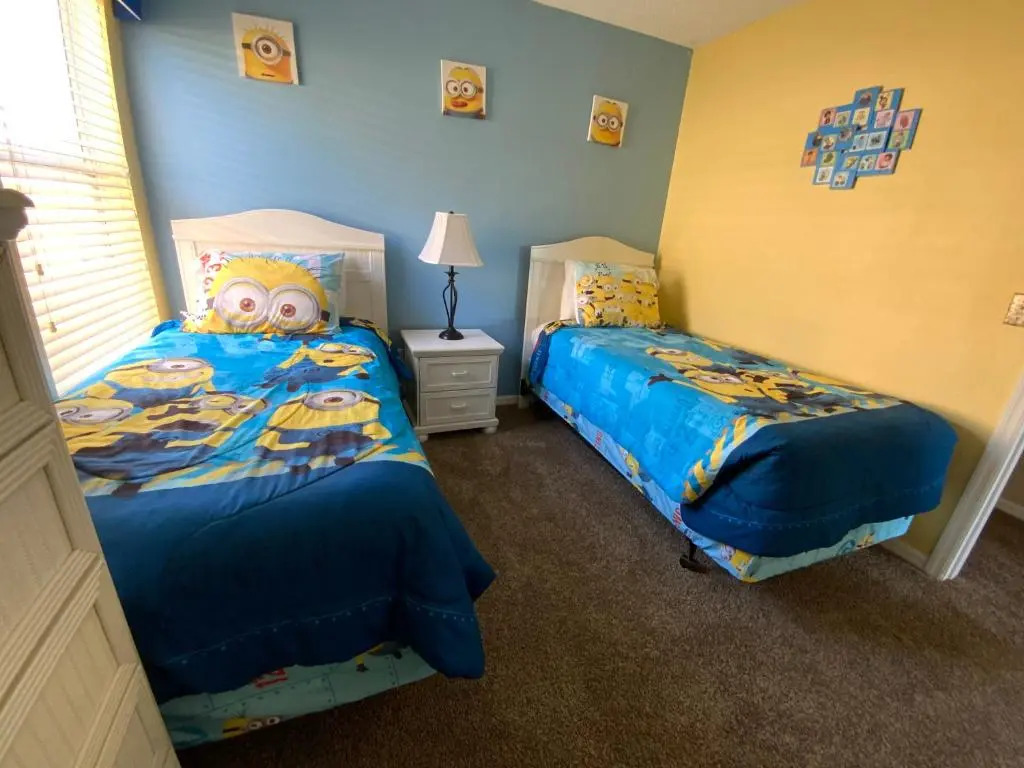 Seasons Villa 6 bedrooms, 4 masters and water view