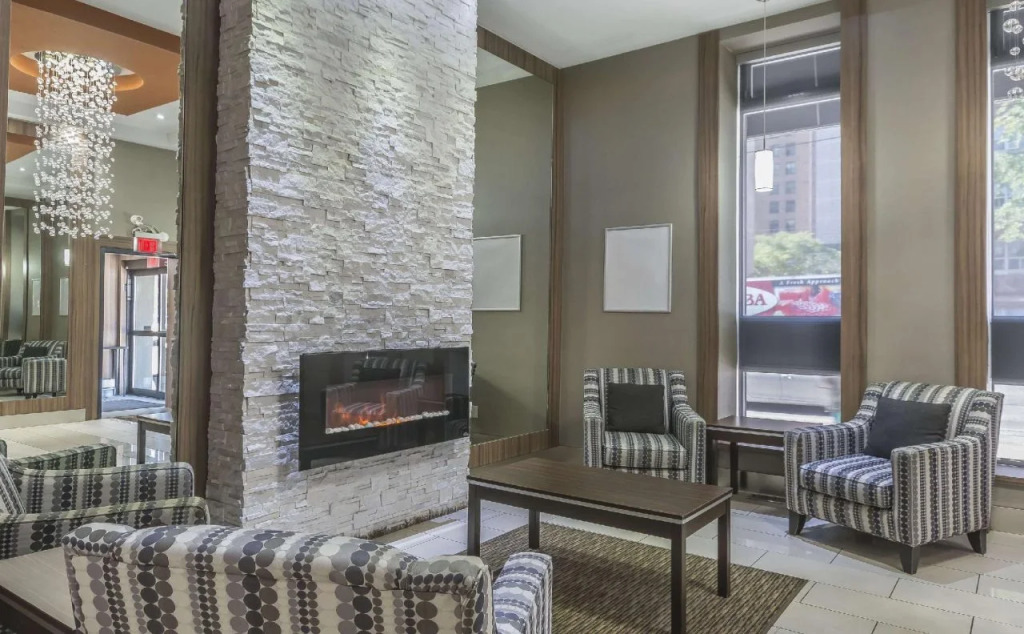 Comfort Inn Toronto City Centre