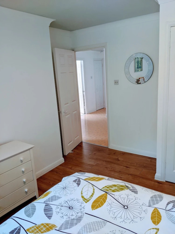 Oaklawn Serviced Apartments