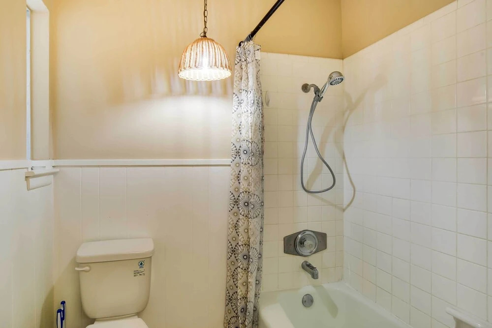 San Antonio Home: Near Nature, Parks & Trails