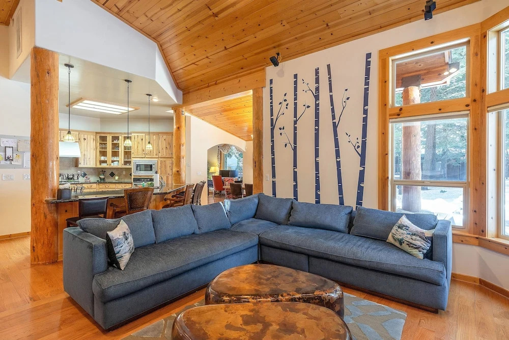 Wooded Luxury at Tahoe Donner by RedAwning