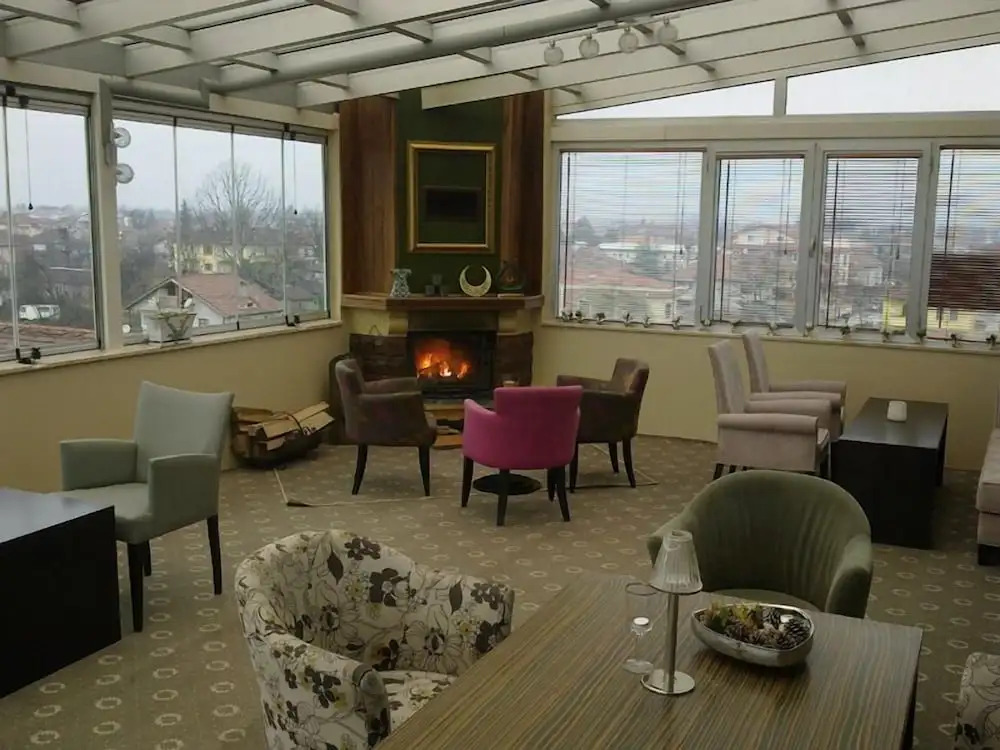 Pak Hotel