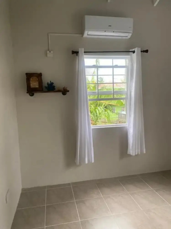 Vees Country Apartments