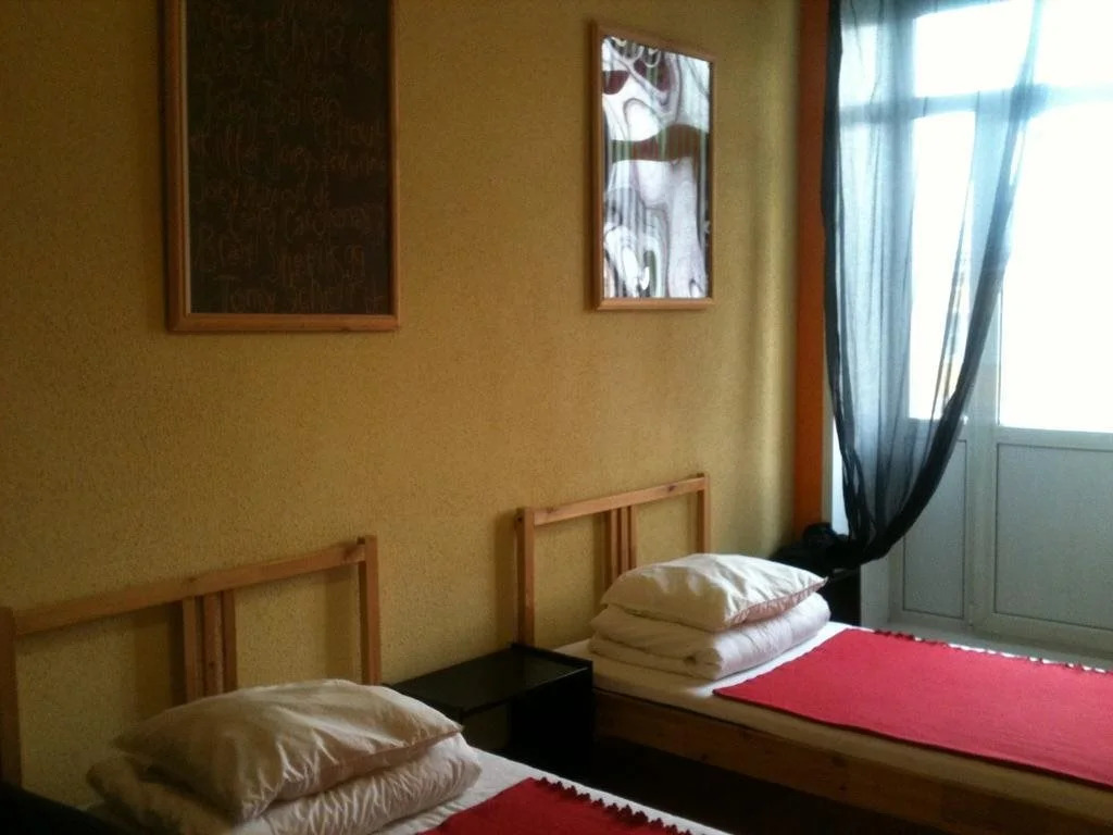 Titmous House Hostel