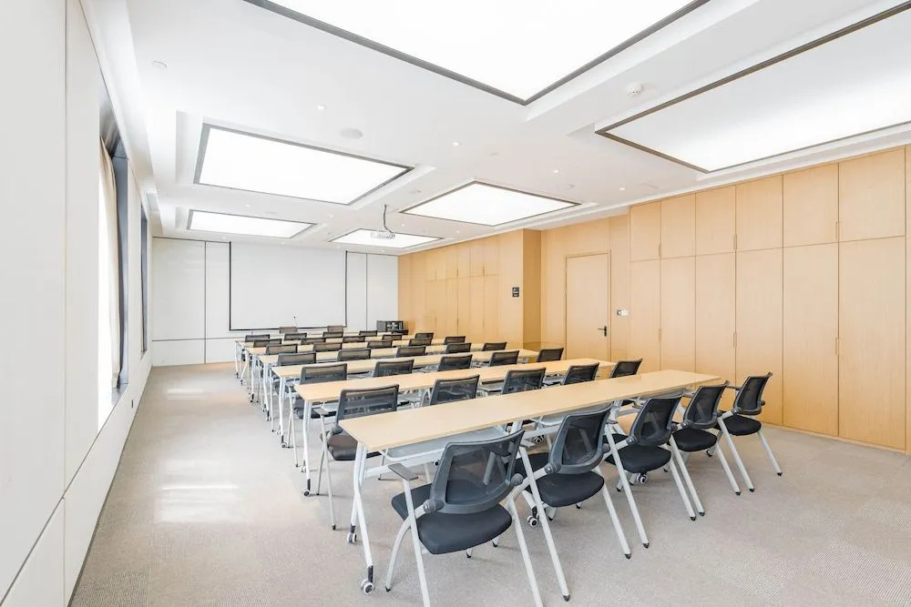Atour Hotel Shenzhen Luohu Shuibei IBC