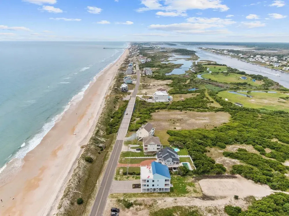Dune Our Thing by Topsail Realty