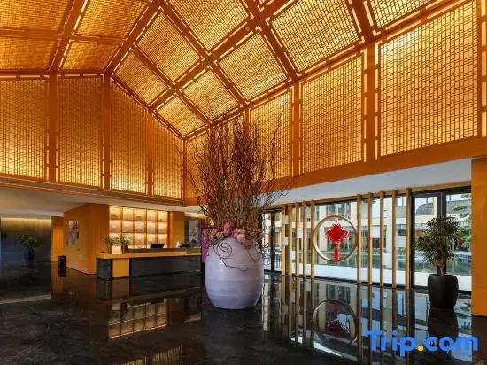 Jianshui Yanqi Lake Hotel