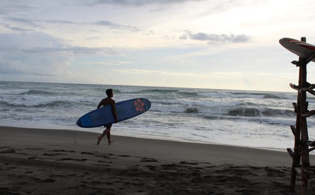 P&M Final Option Beach Resort