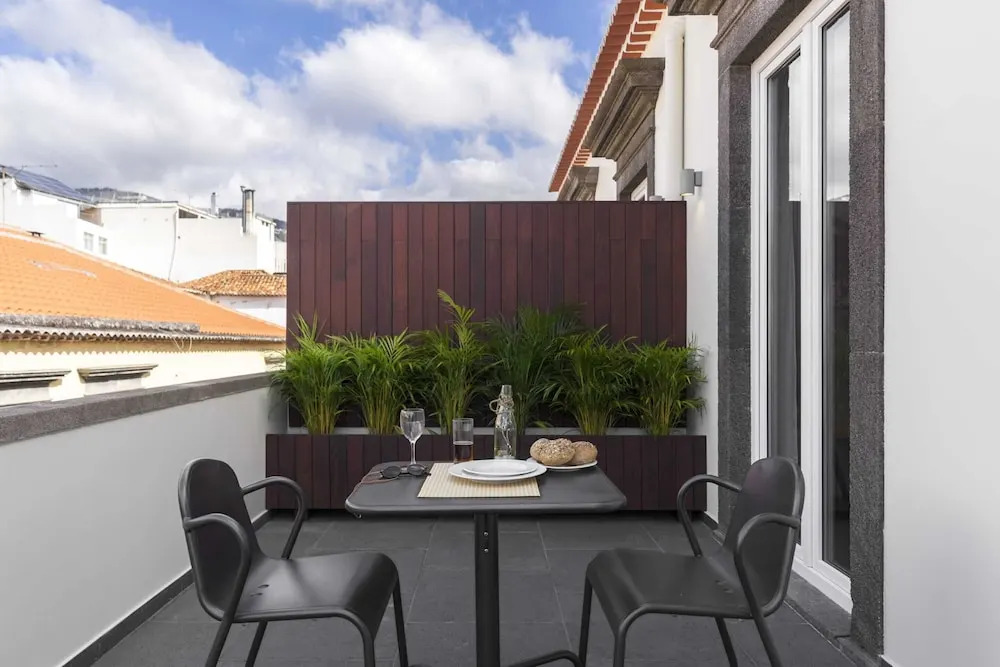 Downtown Funchal Apartments 3A Encumeada by An Island Apart
