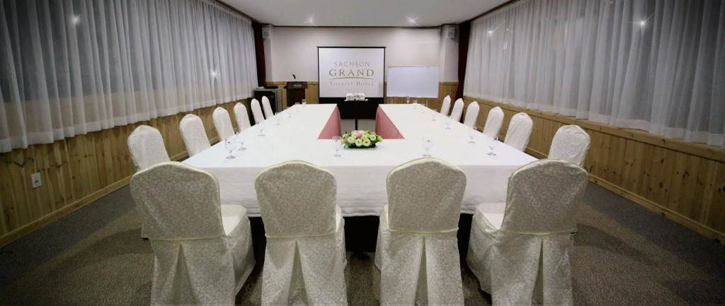 Sacheon Grand Tourist Hotel