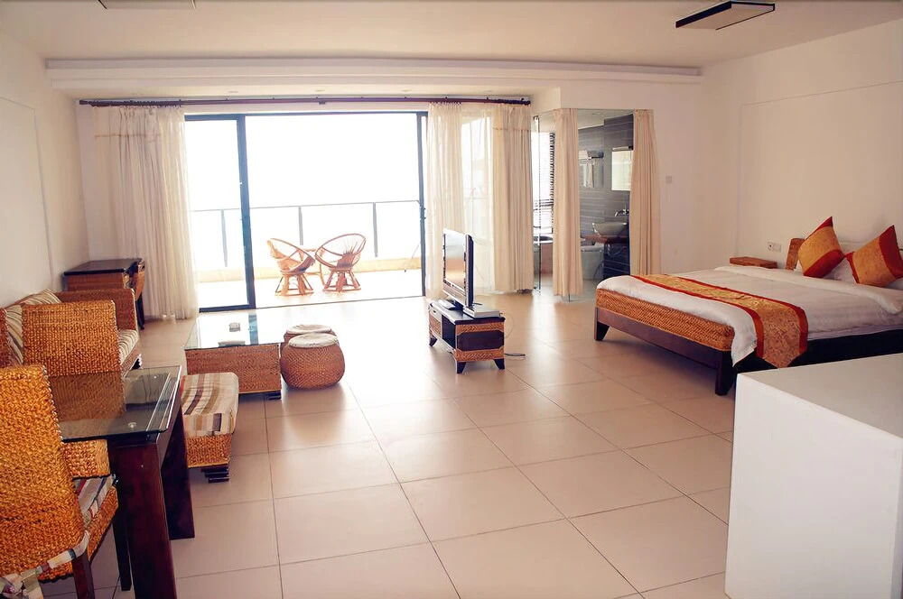 Heaven 18 Degrees Blue Holiday Apartments