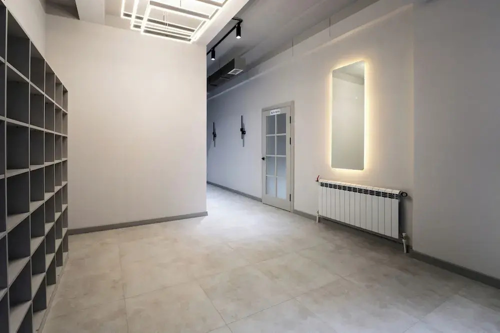 Qlife Capsule Hostel