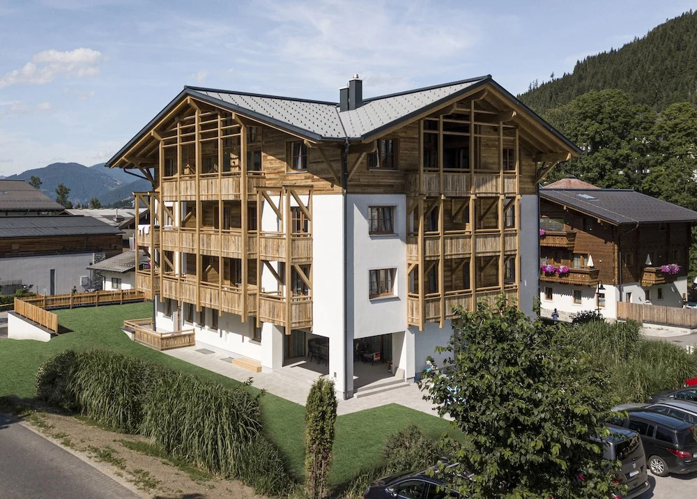 Resl Resort