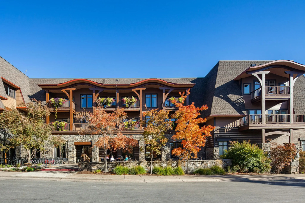 Lodge at Whitefish Lake