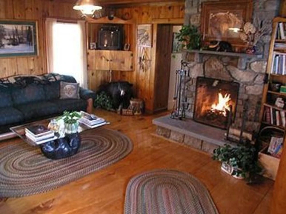 Bear Mountain Inn