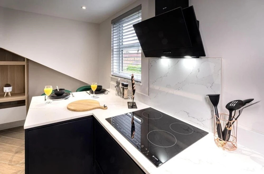 Grayson Court by Deardon Properties