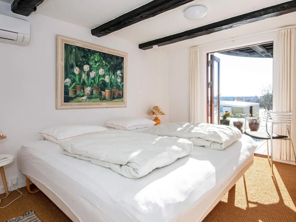 8 Person Holiday Home in Ebeltoft-by Traum