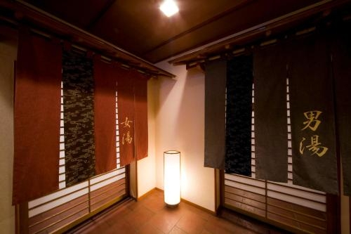 Naniwa Issui