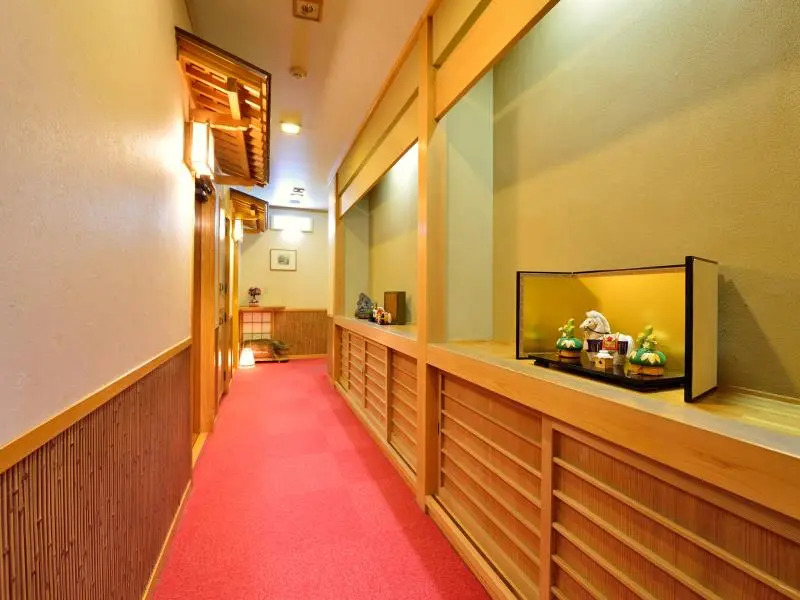 Yanagiya