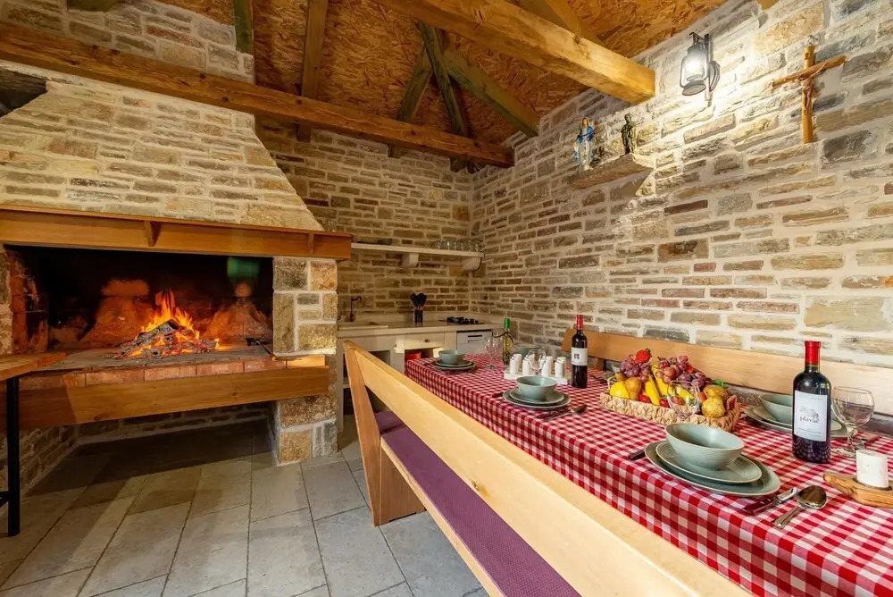 Villa Zizi in Vrsi With 4 Bedrooms and 3 Bathrooms