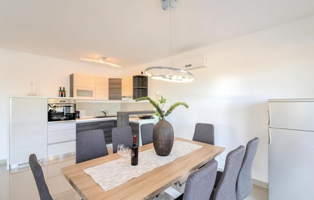 Four-Bedroom Holiday Home In Volme