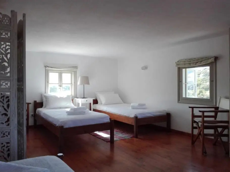 SUNNY HOUSE with amazing view for 4+2 persons