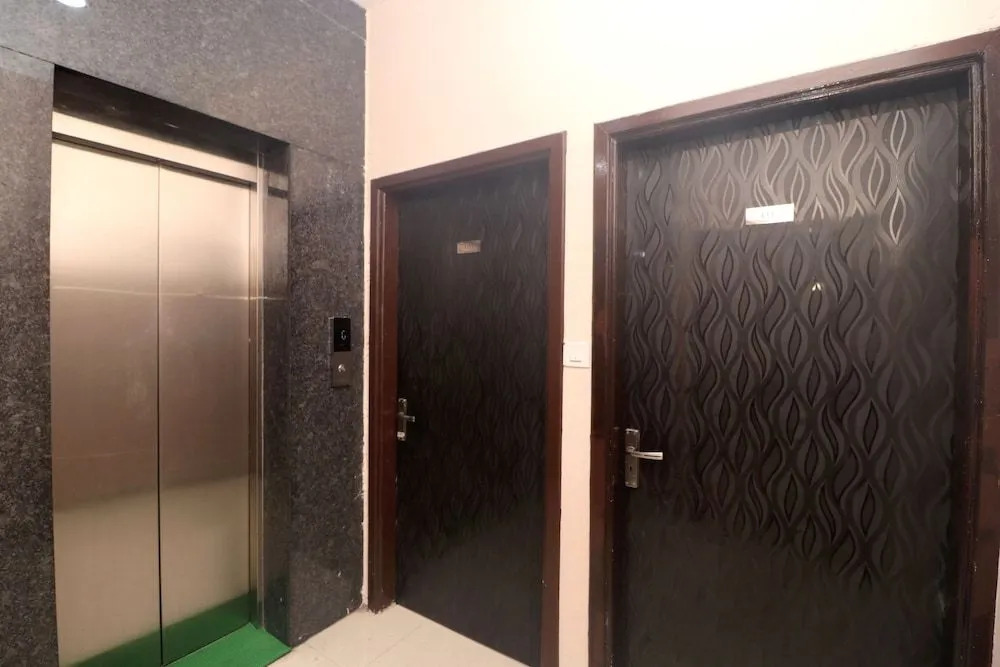 OYO 19034 Shree Vishnu Residency