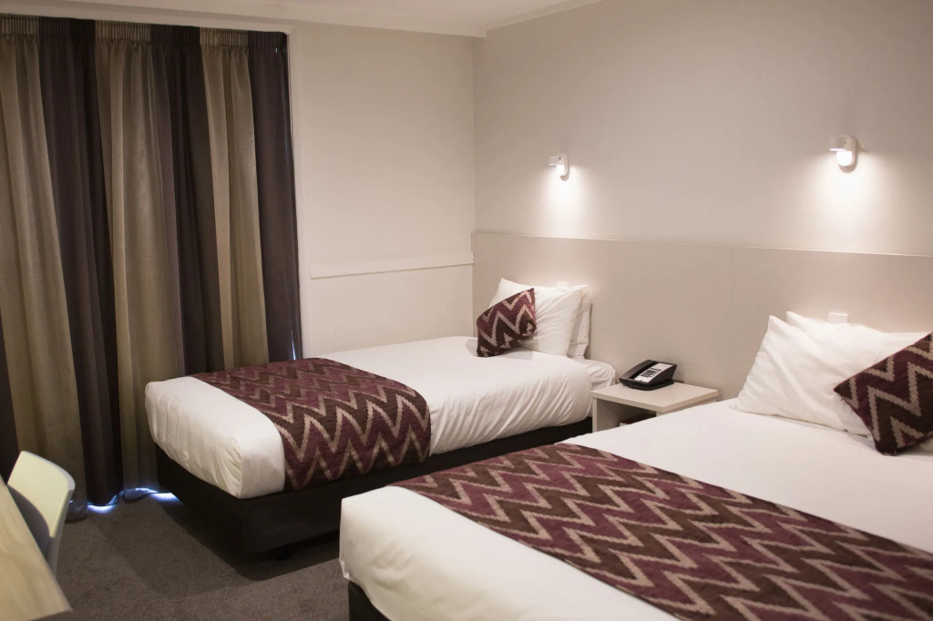 Wanaka Hotel