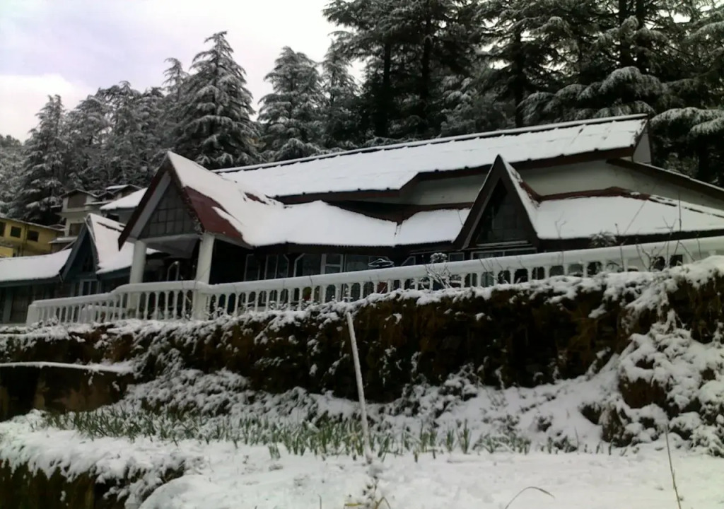 Hira Mount Retreat