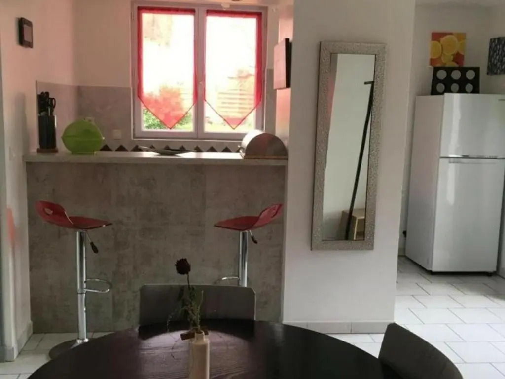 Charmante maison Touraine avec jardin clos près dAmboise - FR-1-381-377
