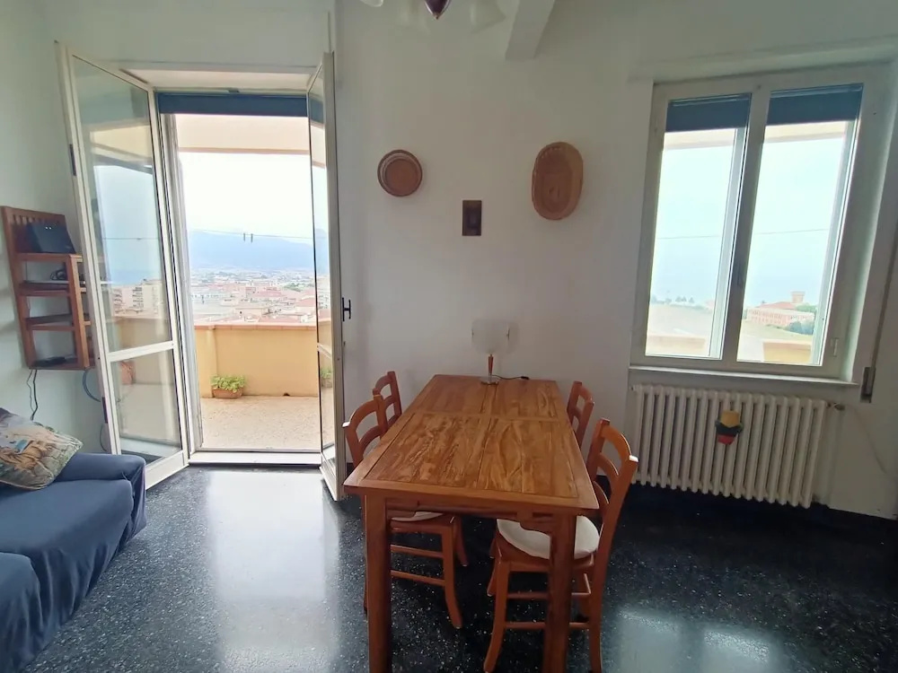 Tra le Nuvole in Albenga