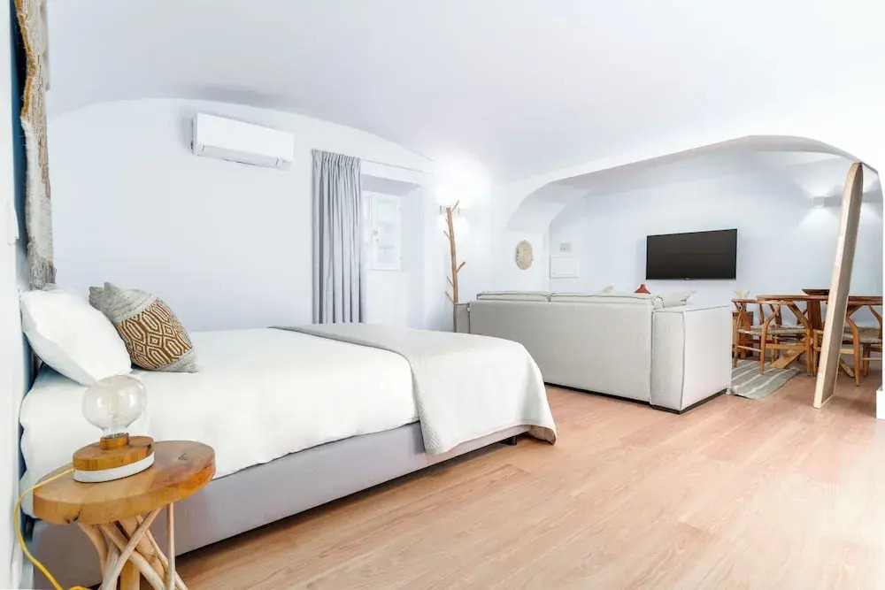 Limehome Evora Rua de Machede 52