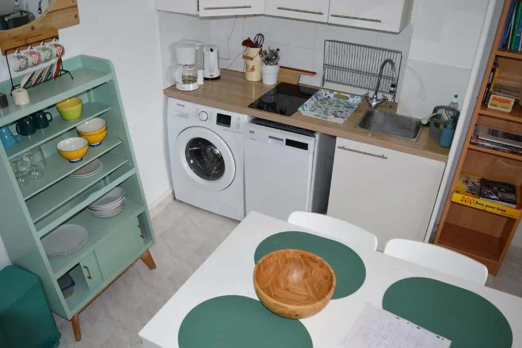 Triplex Avec Jardinet - Wifi - a 400m de la Plage