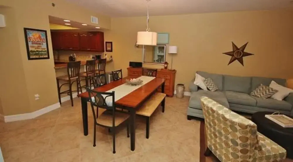 Oceanwalk 13-303 Apartment 3
