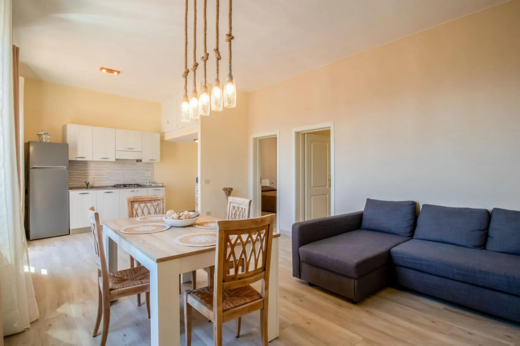 Three-room apartment with terrace sunrise view from the sea-Alba Del Mare
