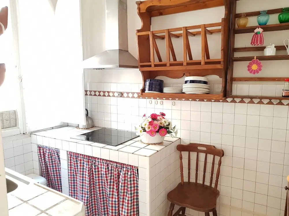Dei Neri White Apartment