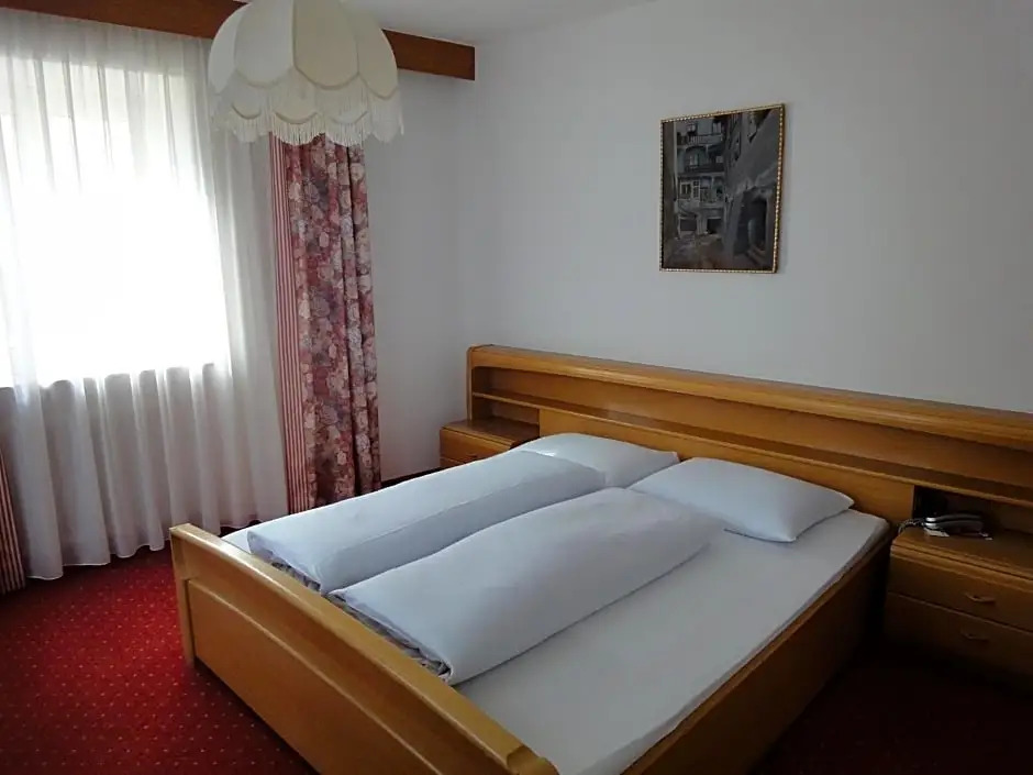 Hotel zum Wolf
