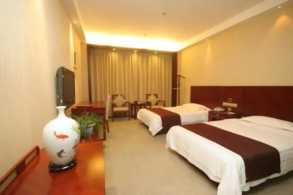 Largos Hotel