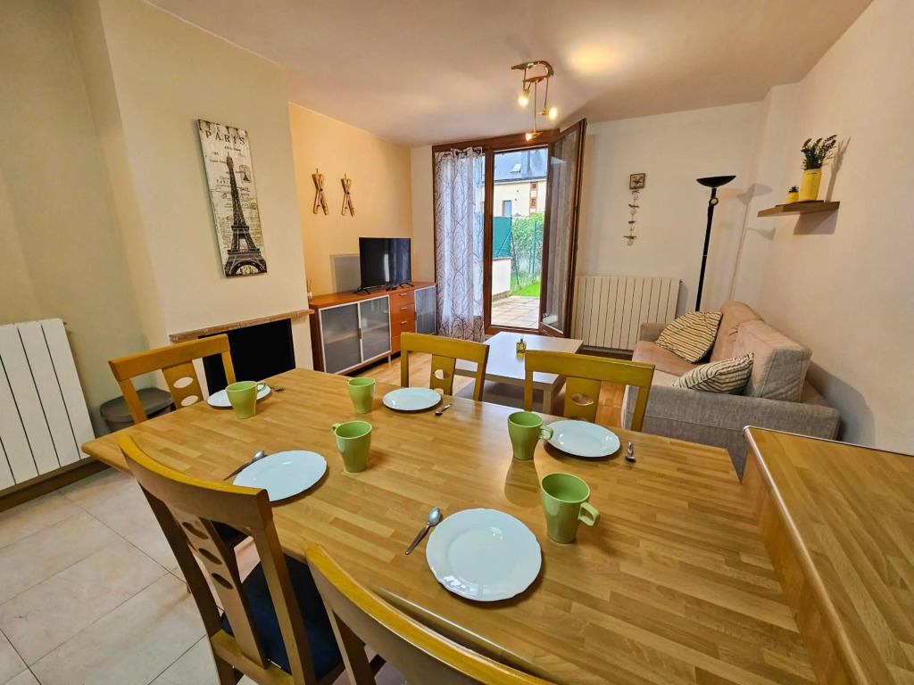 Apartamentos Villanua 3000