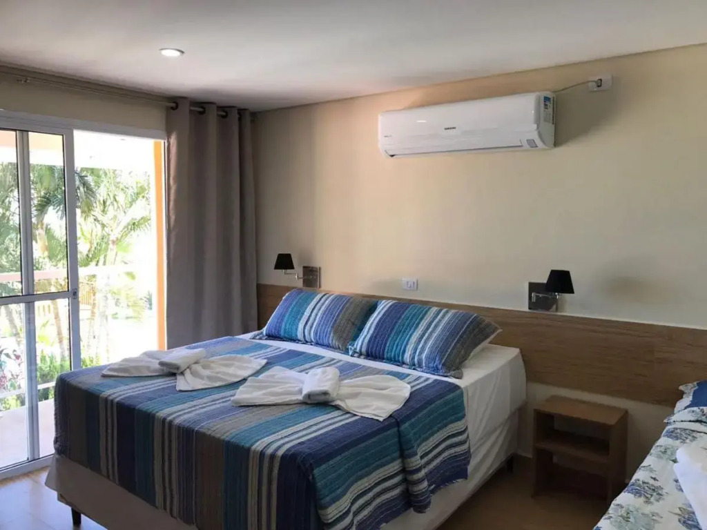 Maresias Hostel & Suites
