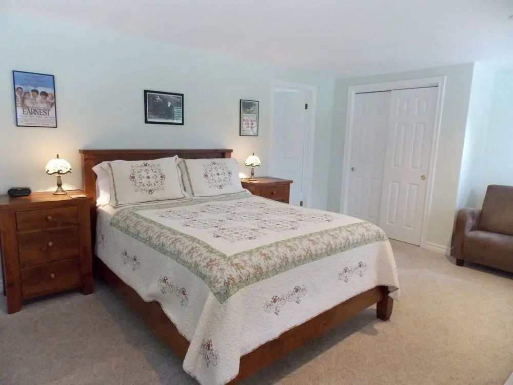 Finlay House Bed and Breakfast Niagara-on-the-Lake
