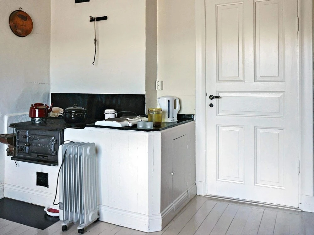 10 Person Holiday Home in Mariestad