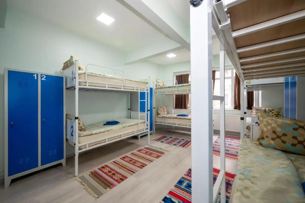 XALİLA HOSTEL & CAFE LADİES ROOM