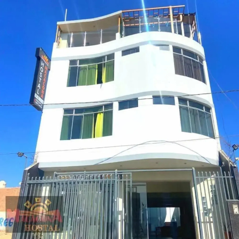 Hostal Macacona
