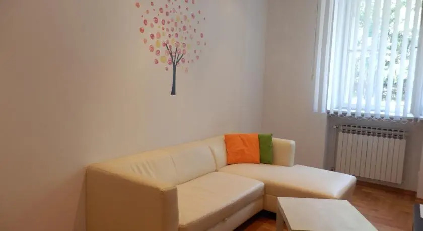 Apartment Nest Funky
