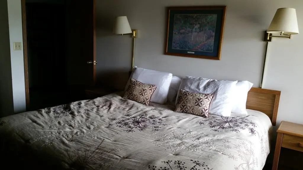 Round Barn Lodge