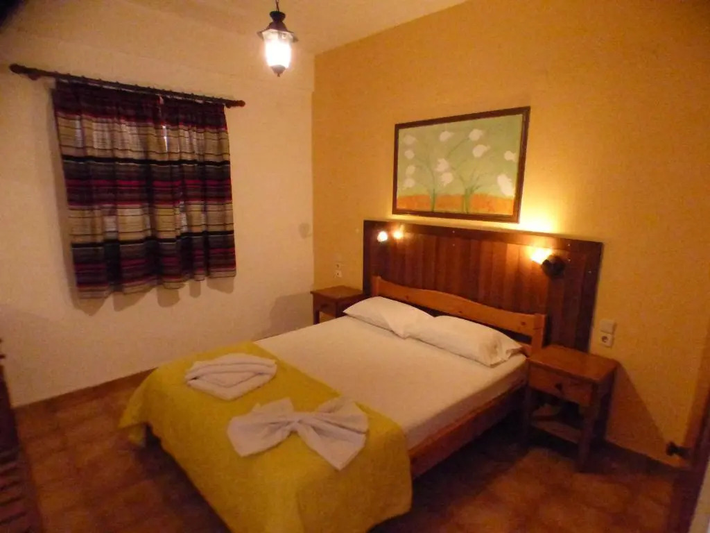Eleni Apartments