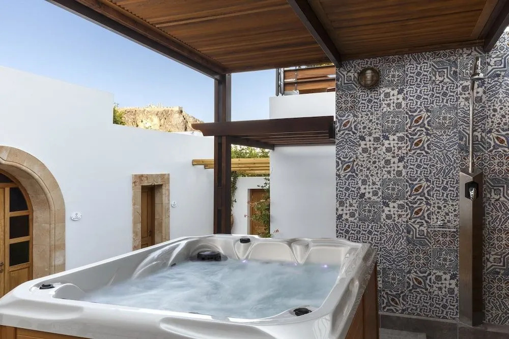 LindosaquaView Luxury villa